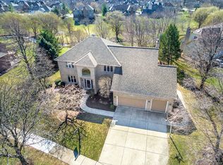 4347 Camelot Cir, Naperville, IL