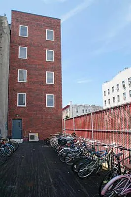 Rented by Level Group | media 19