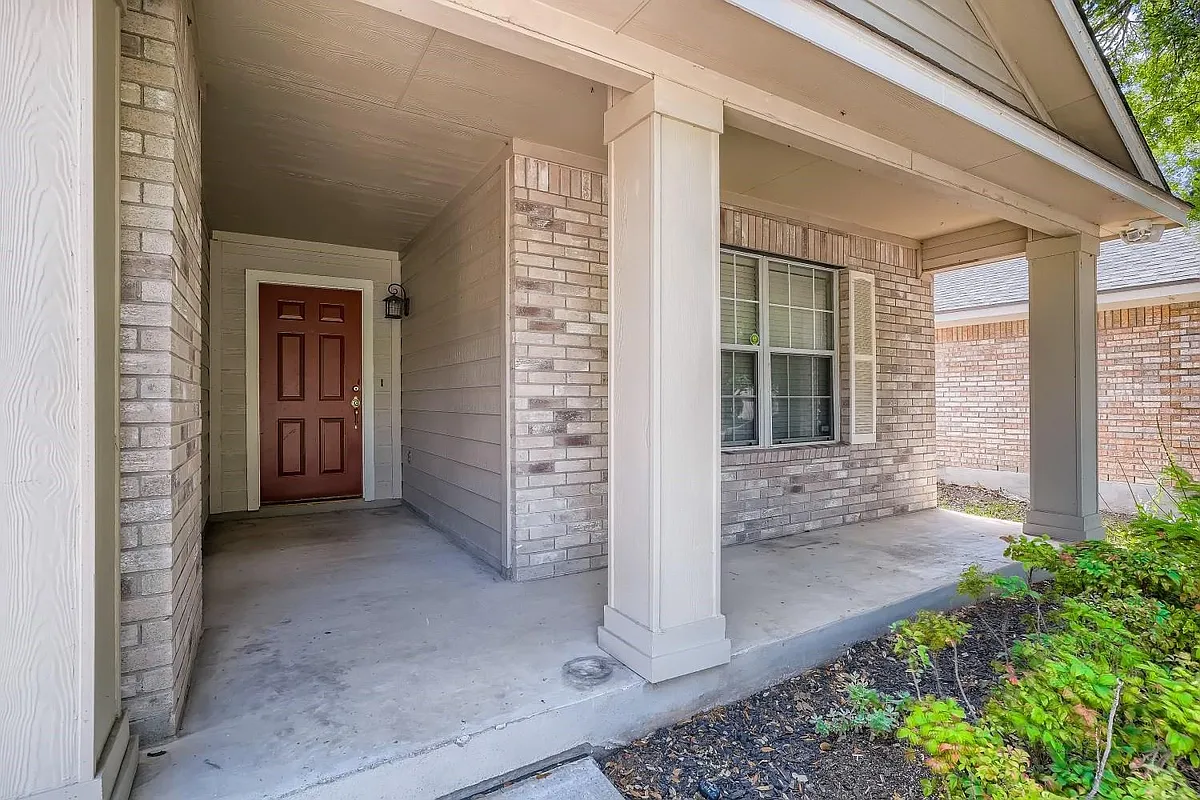 Building Photo - 1400 Brighton Bend Ln