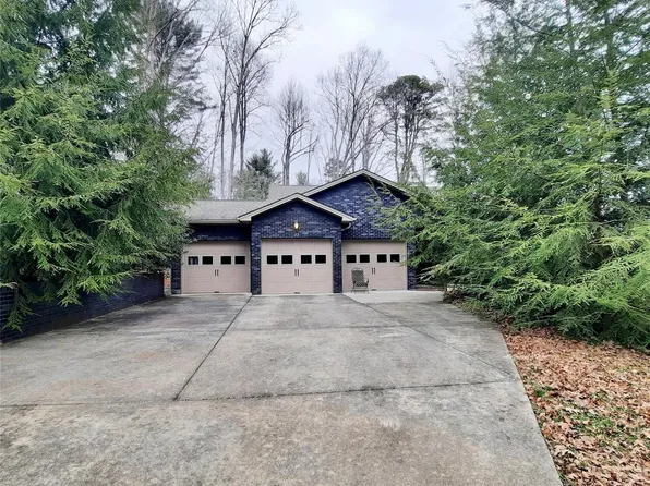 32 Bran Rick Ln, Arden, NC 28704