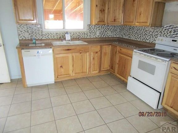 4th image of 1733 E 18th St