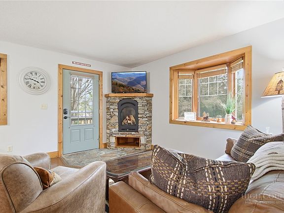 5th image of 218 Elk Hill Road #1