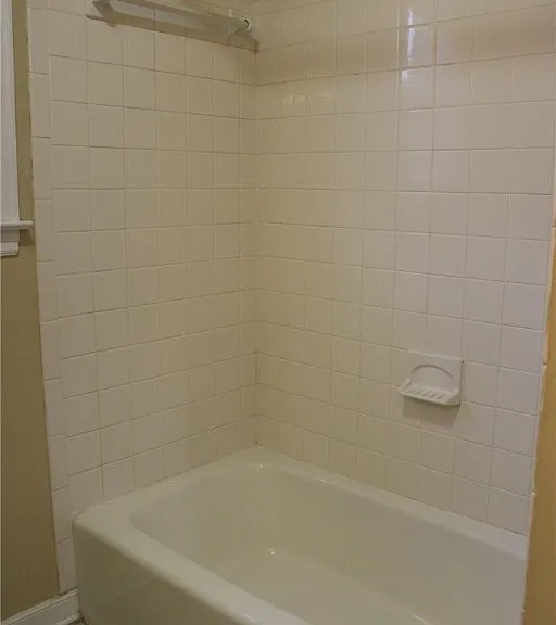 110 Dupuy Ave — Photo 12