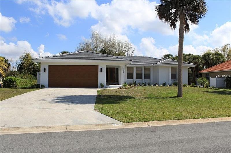 1st image of 2308 Goya Dr