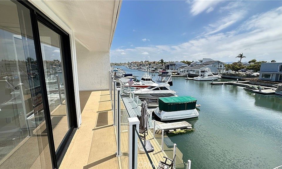 1st image of 4630 Eastbourne Bay