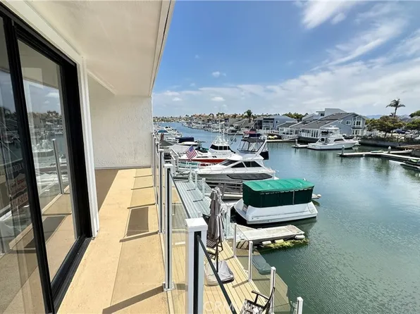 4630 Eastbourne Bay, Oxnard, CA 93035