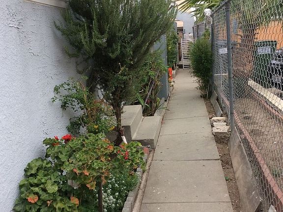 3rd image of 1057 W 101st St