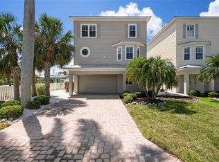 215 65th St, Holmes Beach, FL 34217