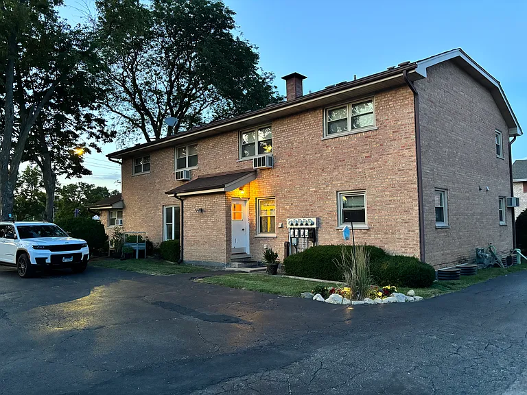 7529 Country Ln #1S — Photo 14
