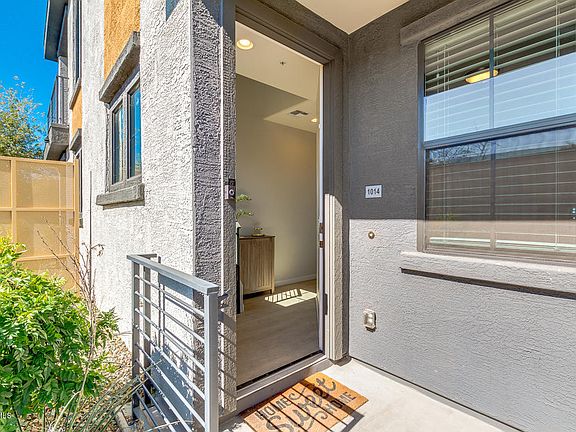 4th image of 2090 S Dorsey Ln #1014