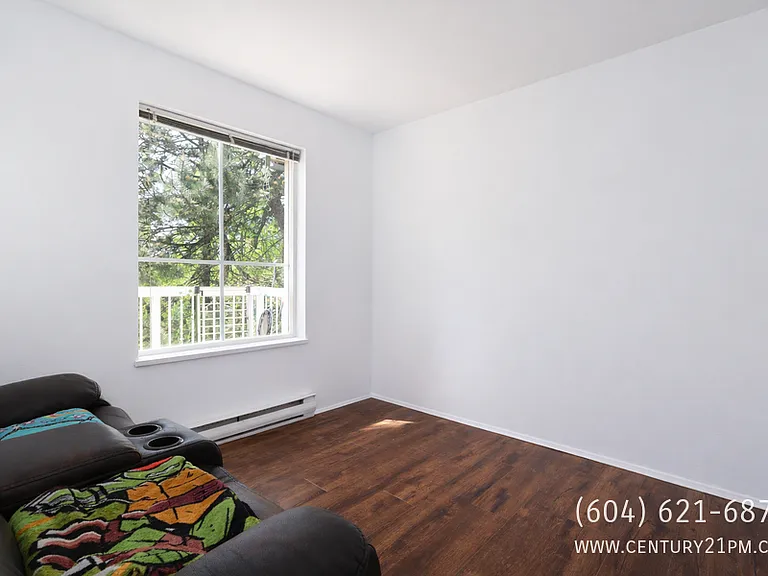 10668 138th St #308 — Photo 11