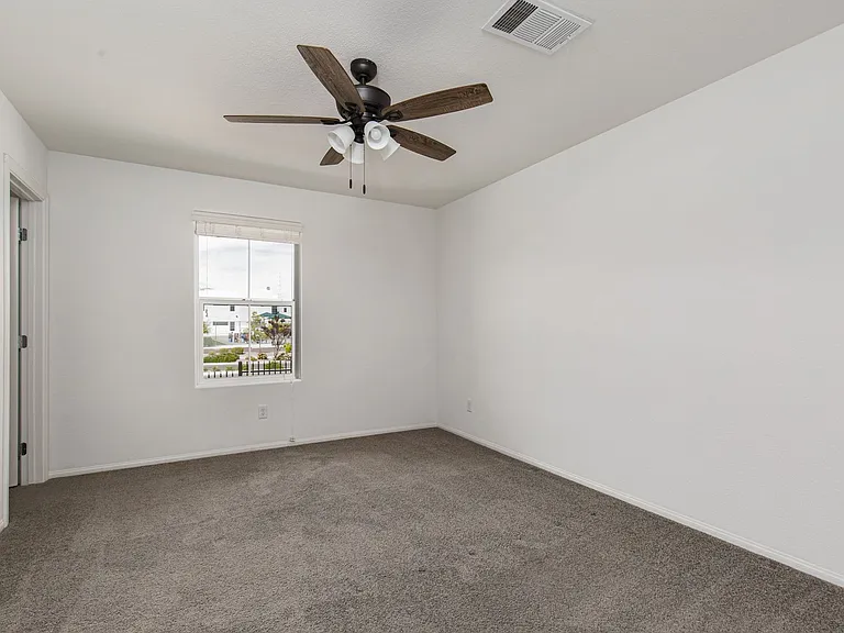 8045 Skye Foxx St — Photo 21