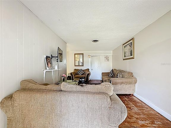 5th image of 4200 Anderson Rd