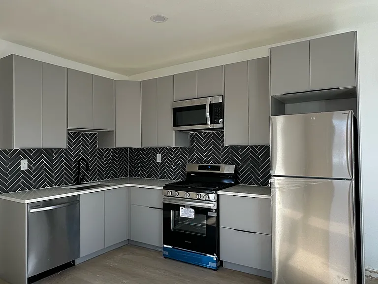 851 Madison Ave #3A — Photo 6