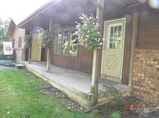 14260 Spruce Forest Dr, Lowell, MI