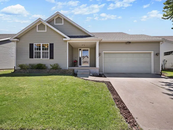 909 Tony Dr, Madison, WI 53704