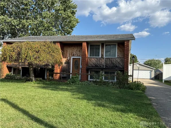 4538 Cynthia Dr, Enon, OH 45323