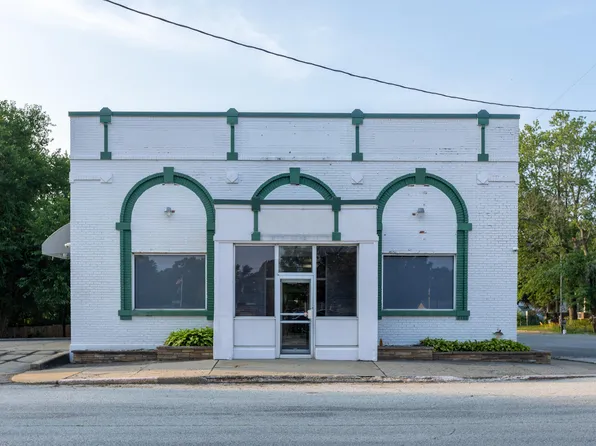 101 W Spring St, Bloomingdale, MI 49026