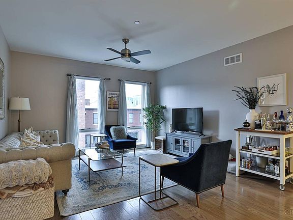 5th image of 1509 Race St APT 305