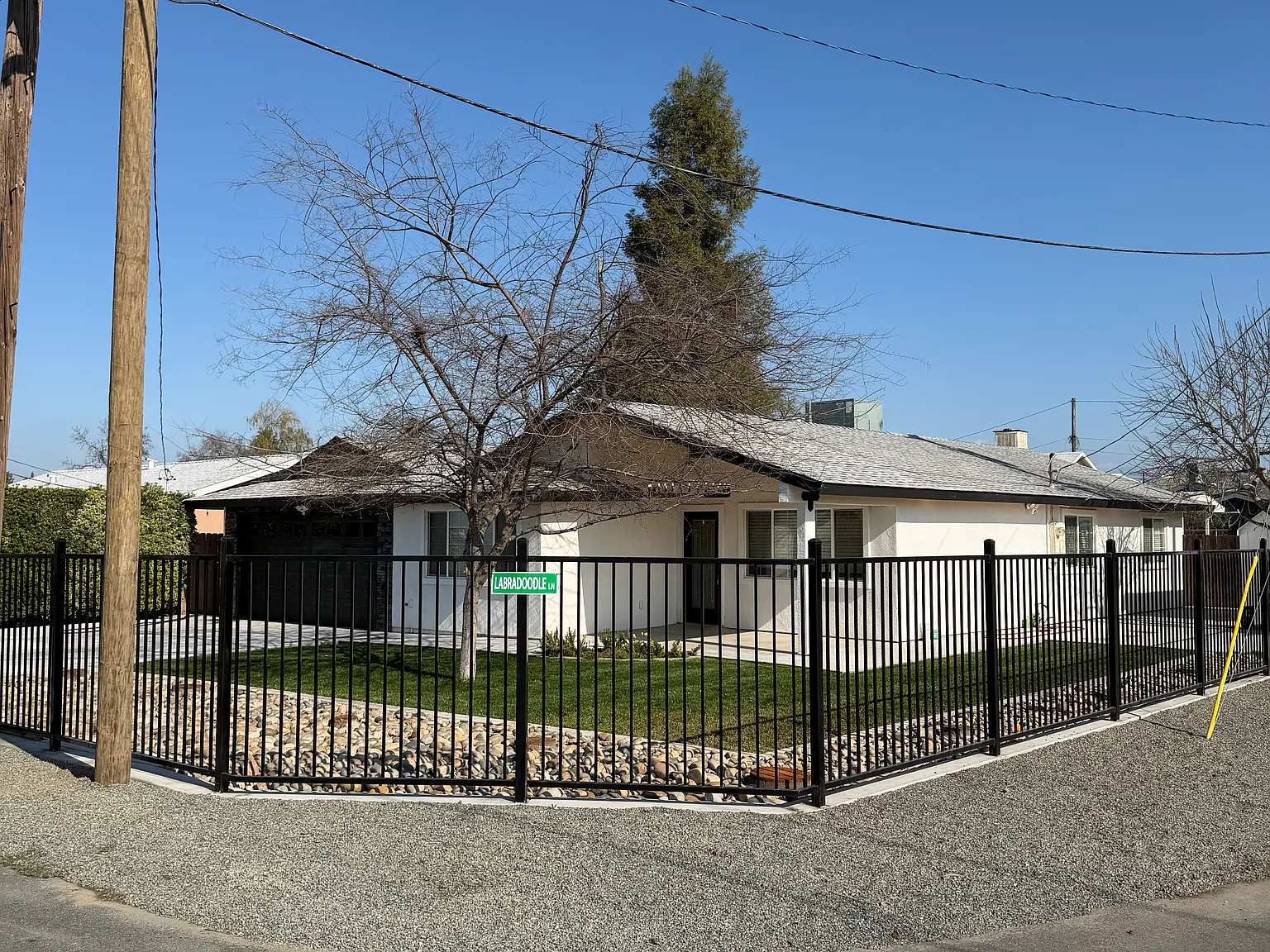 3 bed, 1213 sqft, $2,350 — Photo 4