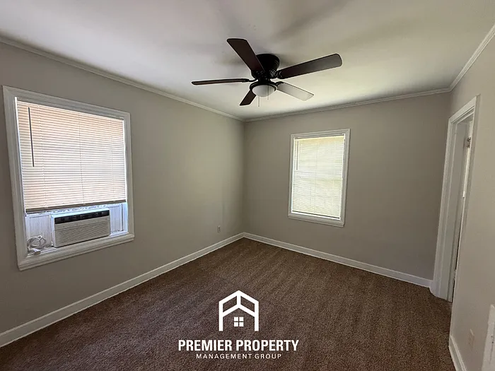 3916 Wales Ave — Photo 7