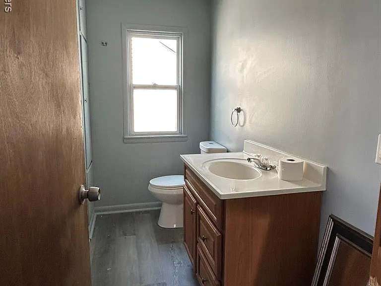 27626 Brettonwoods St — Photo 12