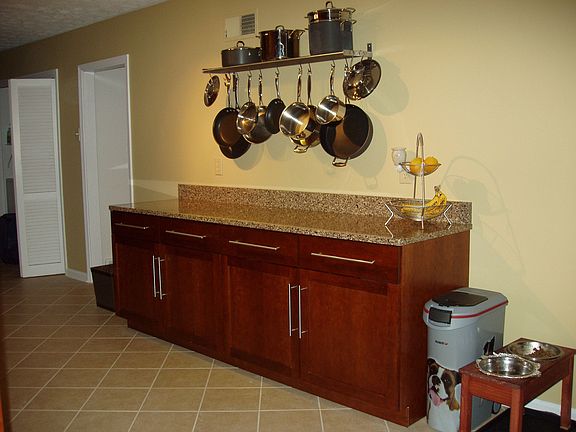 8 feet of uninterupted counter space!