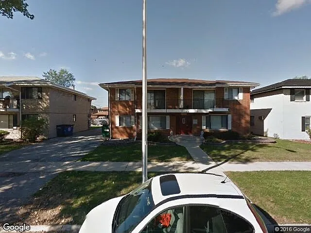 17722 Commercial Ave APT 1N photo 1
