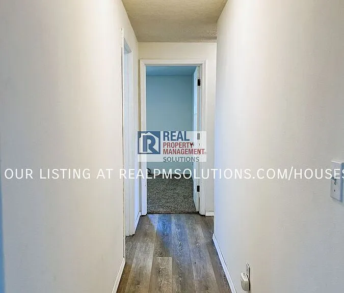19504 SW Stacey St — Photo 40