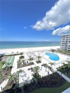 3443 Gulf Shore Blvd N APT 511, Naples, FL, 34103