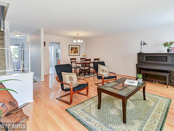 4th image of 8560 Southlawn Ct