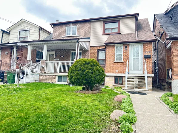 224 Caledonia Rd, Toronto, ON M6E 4T1