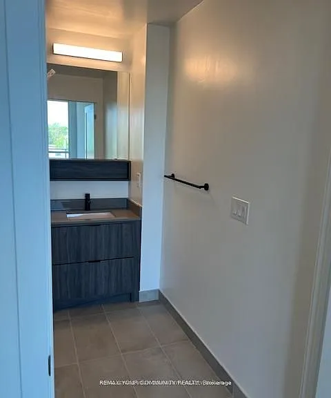 8888 Yonge St #323 — Photo 11