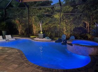 10072 Venice Ct, Naples, FL 34119