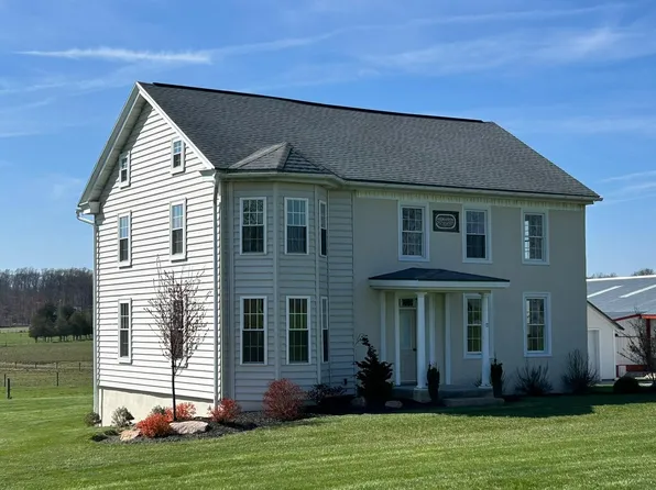 165 Ammon Rd, Elverson, PA 19520