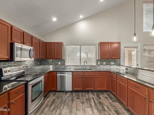 15827 S 27TH Way, Phoenix, AZ 85048