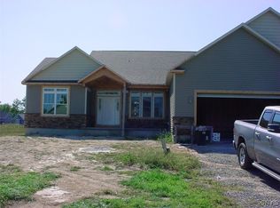 (Undisclosed Address), Timber Banks Lysander, NY 13027