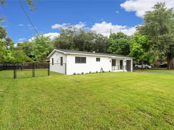 16428 NE 7th Ave, Miami, FL 33162