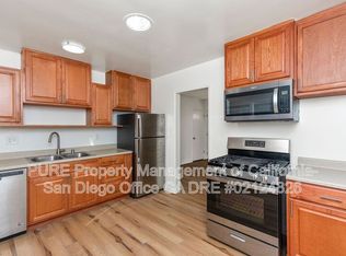 1090 Gardena Rd UNIT B, Encinitas, CA 92024