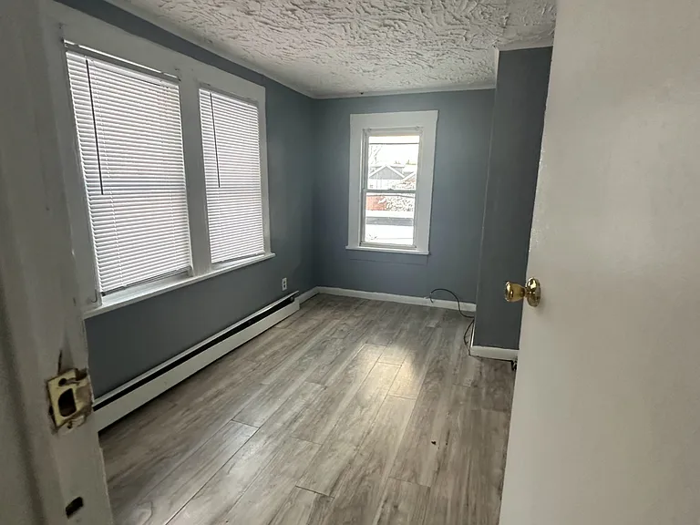 20 Bennett St #1 — Photo 3