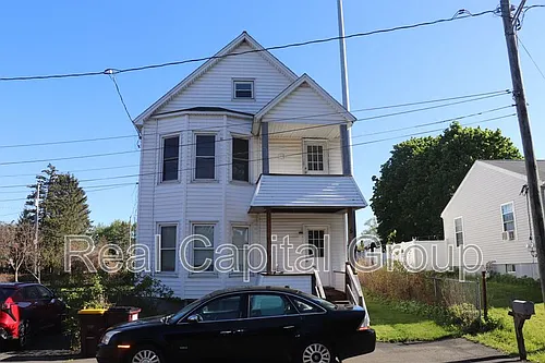 5 Ferris St #2 Photo 1