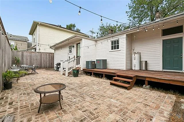 7530 Freret St — Photo 12