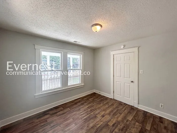667 Sevier St — Photo 15