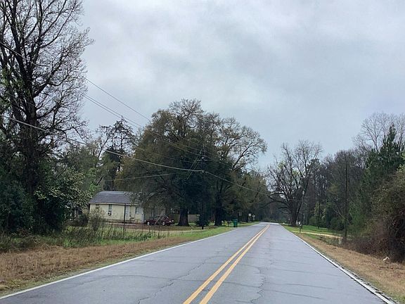 5th image of 4656 Coosada Rd