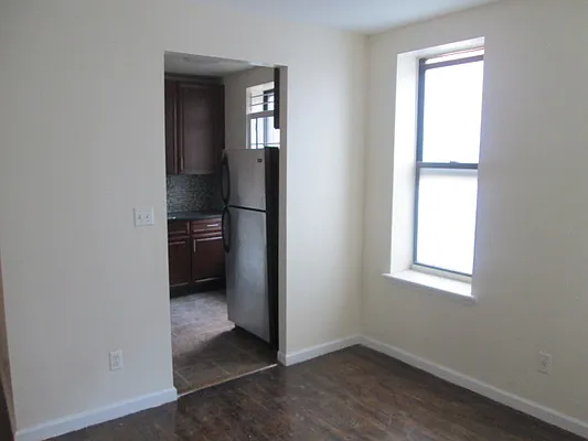 Rented by The Hamilton Group | media 23