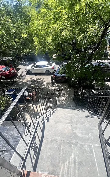 1195 Saint Marks Ave #2 — Photo 31