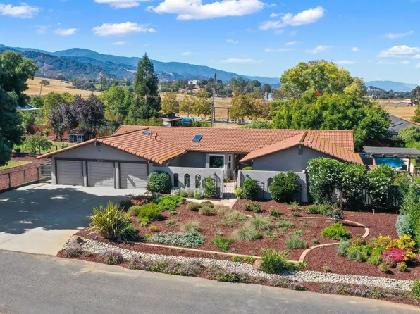 21130 McKean Rd, San Jose, CA 95120