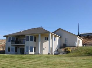 30 Rivershore Dr, Pasco, WA 99301