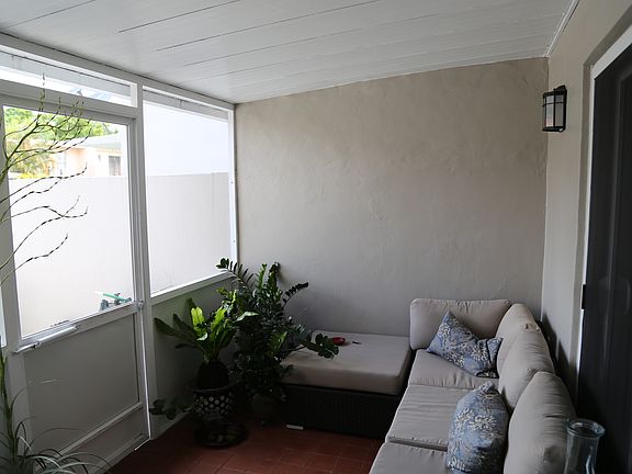 Screened patio