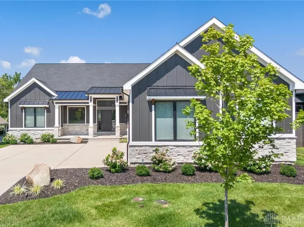 1939 Horseshoe Bnd, Dayton, OH 45458